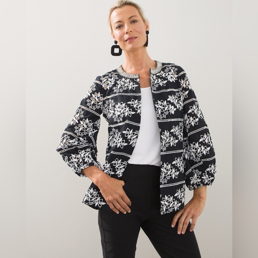 Chico’s Black White Eyelet Open Front Jacket Size 2 US 12/14 NWT